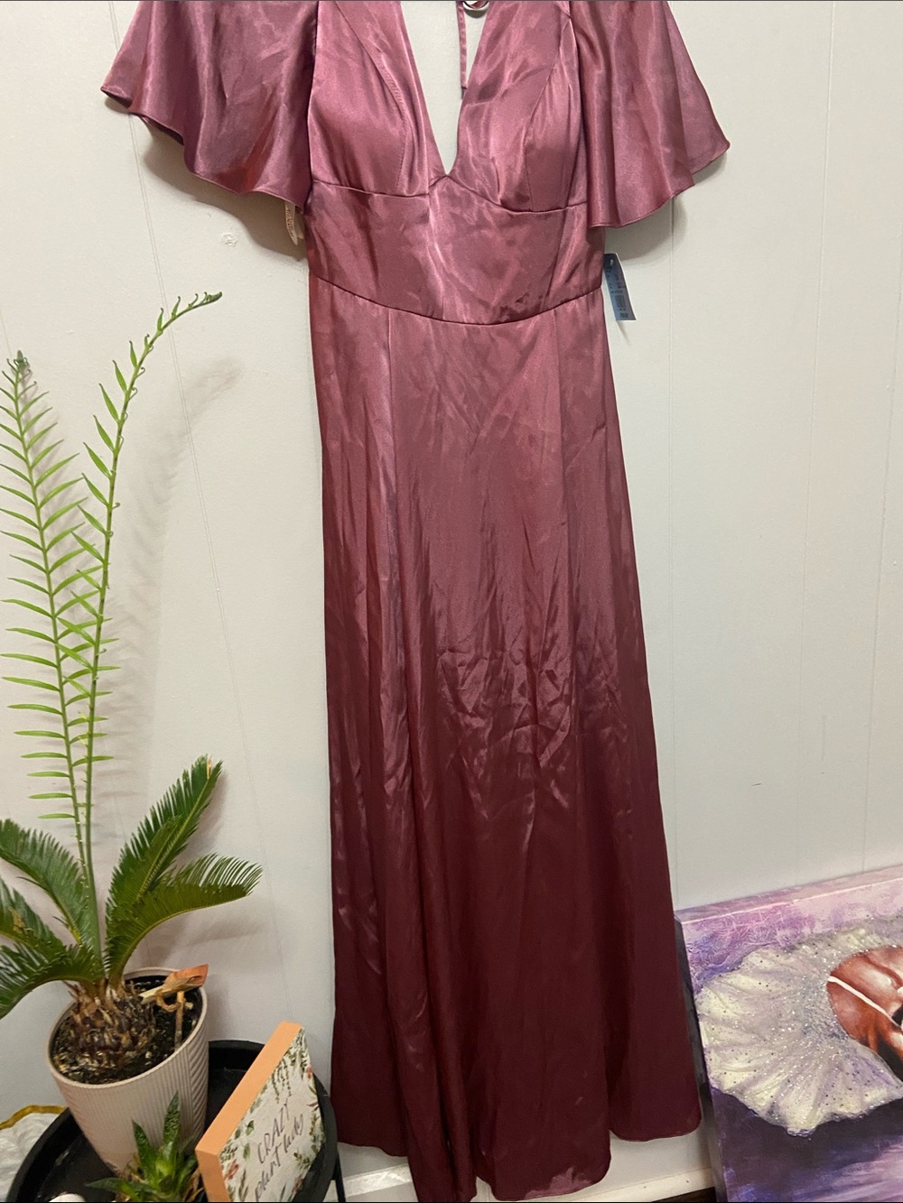 NWT Galina Signature Women’s Mauve V-Neck Satin Evening Dress
